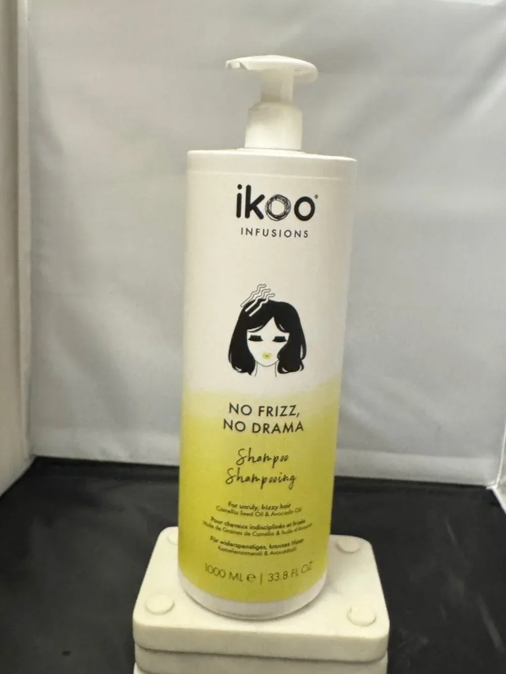 2 bottles - Detox Conditioner and No Friz No Drama Shampoo by Ikoo